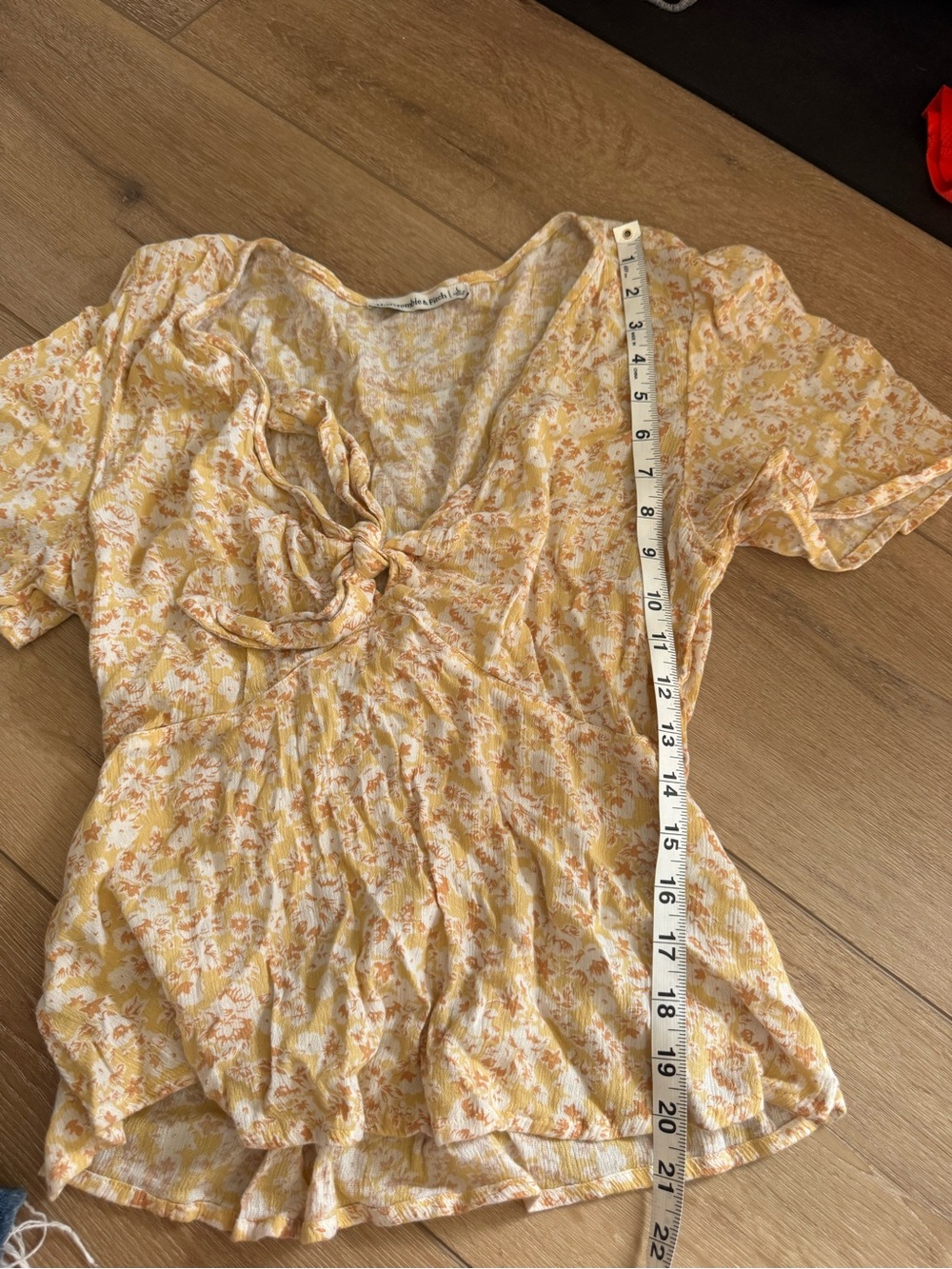 Abercrombie&Fitch floral tie-front blouse yellow multicolored print size L - Picture 5 of 6